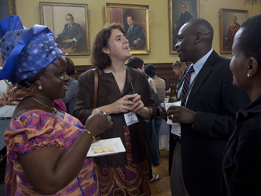 Micholas Kristof: Susana Moraleja of Santander Universities, speaks with BIARI participant David Kaawa-Mafigiri. Micholas Kristof: Susana Moraleja of Santander Universities, speaks with BIARI participant David Kaawa-Mafigiri.