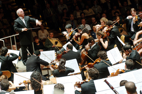 Music enables conversation: The West-Eastern Divan Orchestra, an organization of young Arab and Israeli musicians, will be in residence at Brown Jan. 22-29, 2013. The orchestra will perform two concerts of Beethoven symphonies at Veterans Memorial Auditorium. Music enables conversation: The West-Eastern Divan Orchestra, an organization of young Arab and Israeli musicians, will be in residence at Brown Jan. 22-29, 2013. The orchestra will perform two concerts of Beethoven symphonies at Veterans Memorial Auditorium.