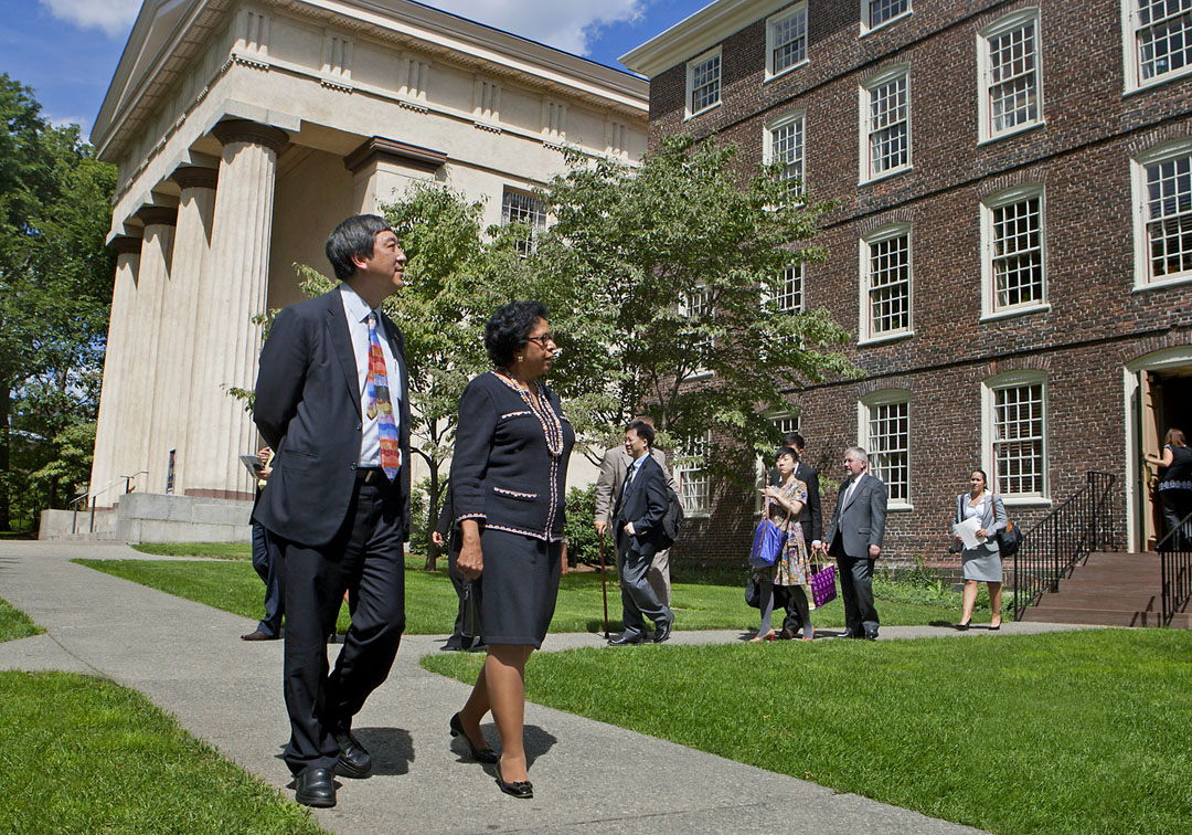 Celebrating stronger institutional ties: Presidents Simmons and Sung stroll on the Front Green after a formal signing ceremony in the President’s Office. Credit: Mike Cohea/Brown University Celebrating stronger institutional ties: Presidents Simmons and Sung stroll on the Front Green after a formal signing ceremony in the President’s Office. Credit: Mike Cohea/Brown University