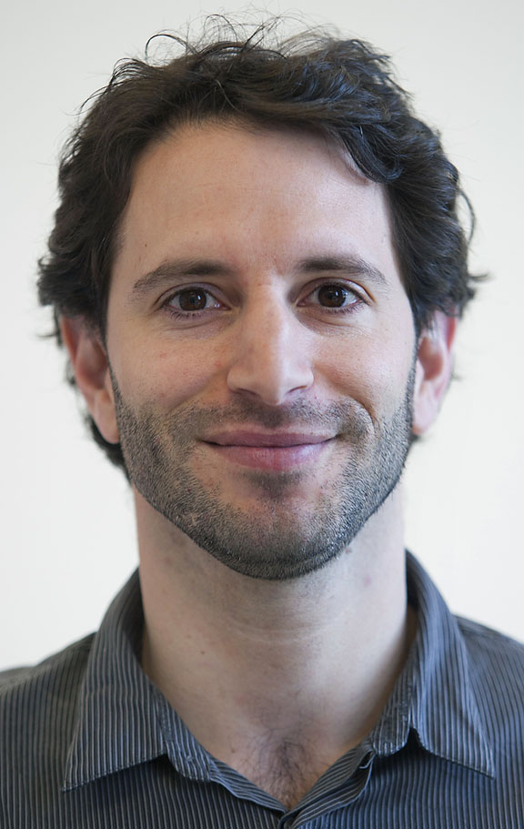 Michael Frank: When the medial prefrontal cortex needs time to deliberate, it recruits help in warding off impulsive urges from elsewhere in the brain. Michael Frank: When the medial prefrontal cortex needs time to deliberate, it recruits help in warding off impulsive urges from elsewhere in the brain.
