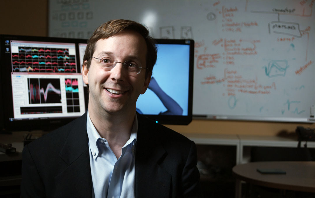 Leigh Hochberg: Even after nearly 15 years, a part of the brain essentially “disconnected” from its original target by a brainstem stroke was still able to direct the complex, multidimensional movement of an external arm. Leigh Hochberg: Even after nearly 15 years, a part of the brain essentially “disconnected” from its original target by a brainstem stroke was still able to direct the complex, multidimensional movement of an external arm.
