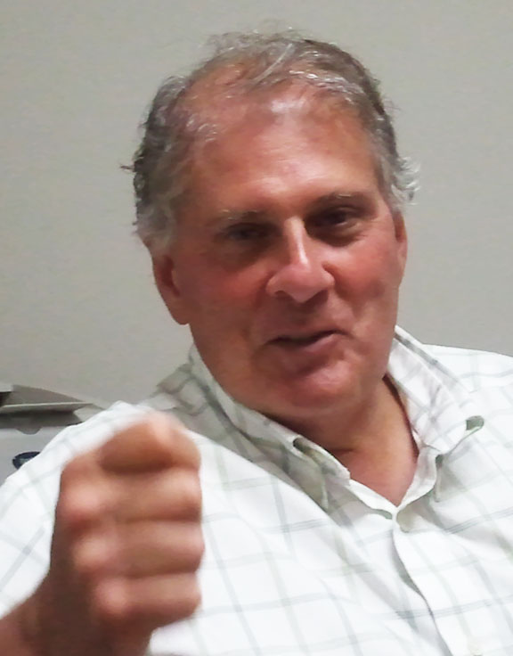 George Kenna: “Many dentists really haven’t even perceived there to be a problem.” Credit: David Orenstein/Brown University George Kenna: “Many dentists really haven’t even perceived there to be a problem.” Credit: David Orenstein/Brown University