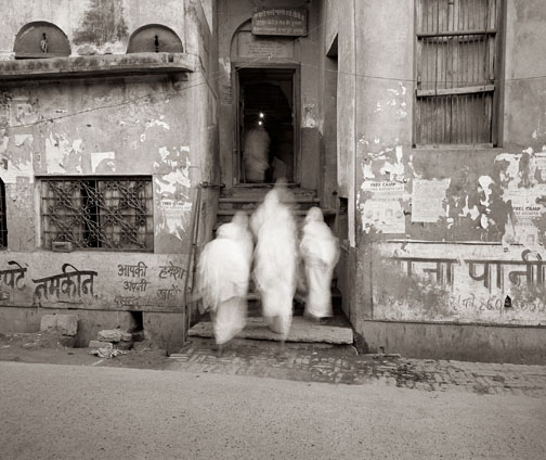 Fazal Sheikh: Bhajan Ashram at Dawn, Vrindavan: Inkjet print, 21¼ x 26. Collection of the artist Fazal Sheikh: Bhajan Ashram at Dawn, Vrindavan: Inkjet print, 21¼ x 26. Collection of the artist