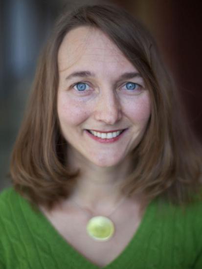 Leila Sievanen: Reporting data on the social, institutional, and economic factors that currently affect the ability of fishermen to perceive and adapt to climate variability. Leila Sievanen: Reporting data on the social, institutional, and economic factors that currently affect the ability of fishermen to perceive and adapt to climate variability.