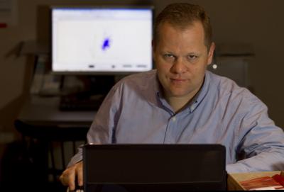 Wolfgang Peti: “The easiest thing would be ... instead of injecting insulin, you’d just take a tablet. If you can control the insulin-signaling pathway with a drug, that would make your life much easier.” Wolfgang Peti: “The easiest thing would be ... instead of injecting insulin, you’d just take a tablet. If you can control the insulin-signaling pathway with a drug, that would make your life much easier.”